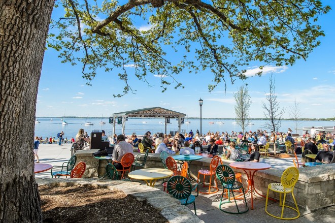 MU_Terrace_opening16_3178